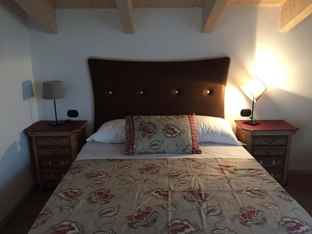 La Villa Bianca Guest House Cantù Pokój zdjęcie